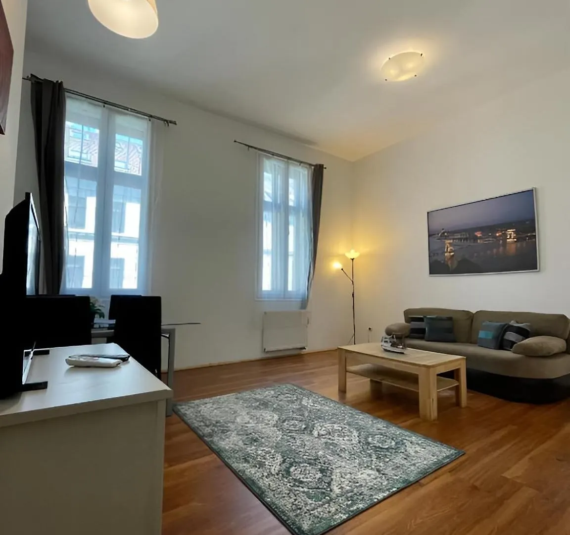 Downtown Family Apartments Budapest
